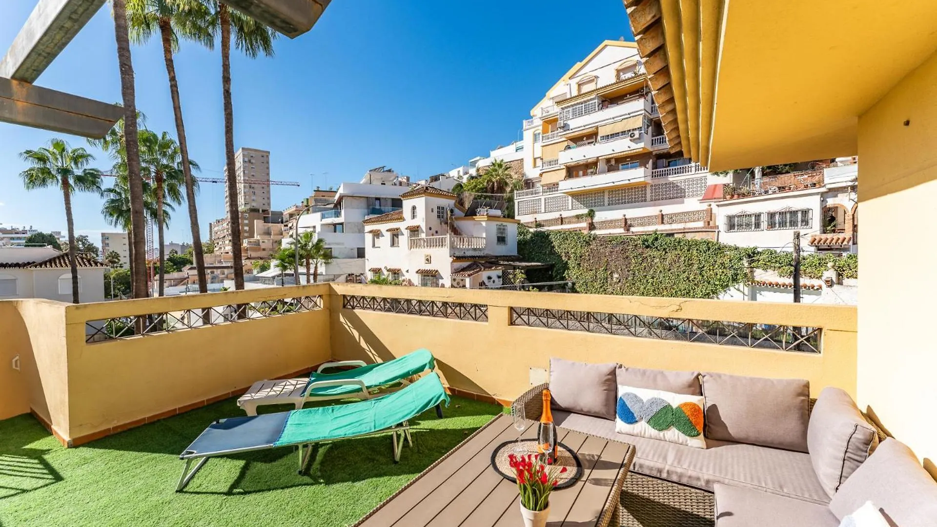 Apartment Malagasuite Beautiful Pool & Parking Torremolinos